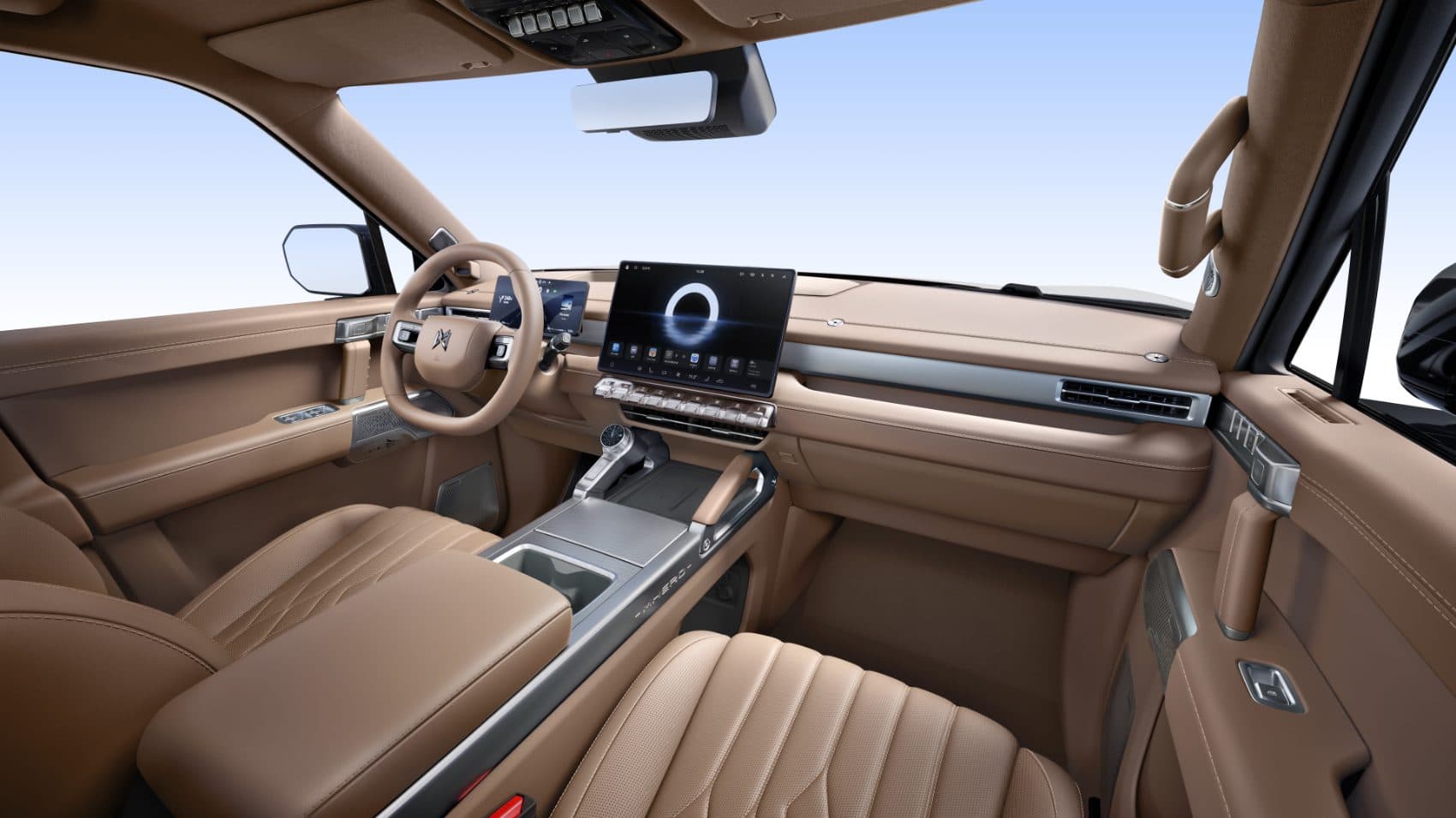 M-Hero 817 interior